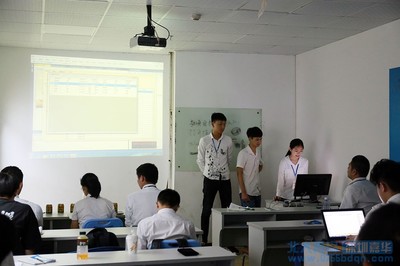 北大青鳥深圳嘉華學校T176班項目答辯 深圳軟件開發新秀展露鋒芒